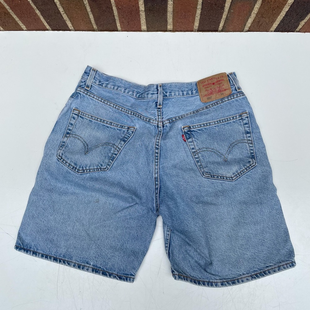 Levi’s Blue Vintage 550 Denim Shorts Size 34
